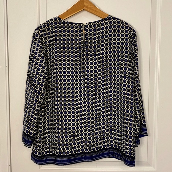 CYNTHIA ROWLEY Beautiful Printed Silky Blouse - Picture 6 of 8